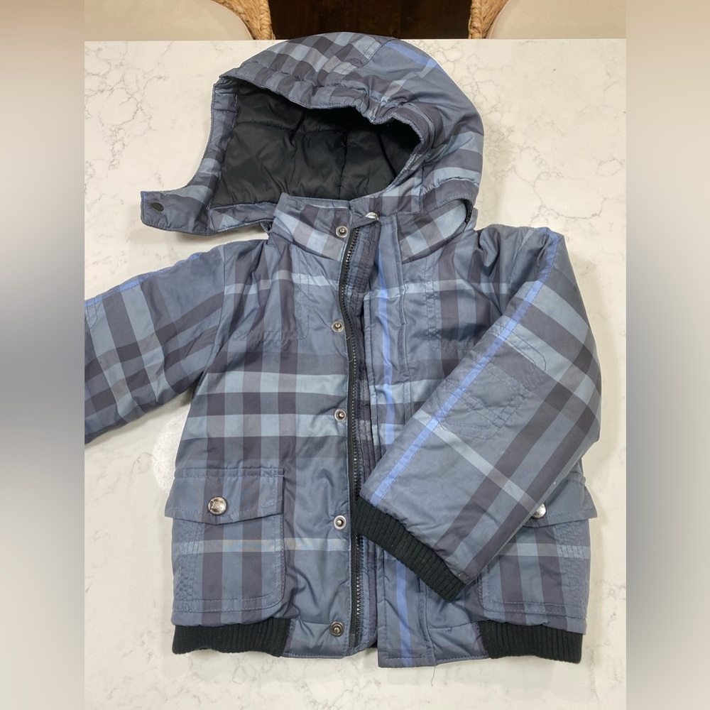 Burberry Baby Puffer Coat in blue plaid / Size 18 mo